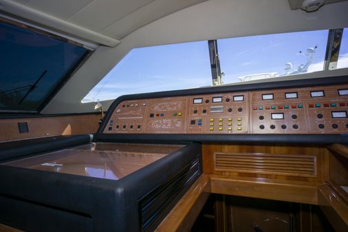 Ferretti-yachts CUSTOM-LINE-94 image