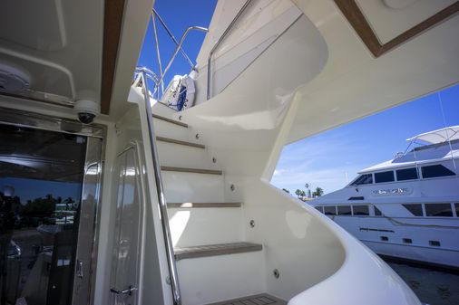 Ferretti-yachts CUSTOM-LINE-94 image