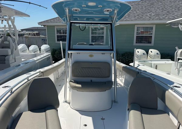 Sportsman Open 282 Center Console image