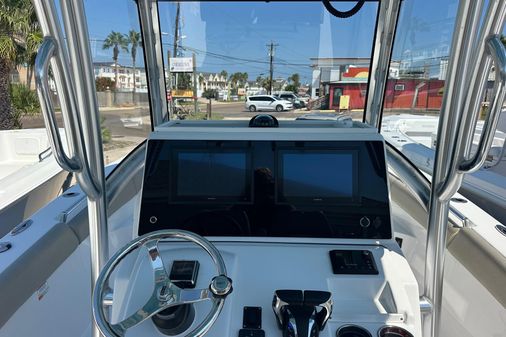 Sportsman Open 282 Center Console image
