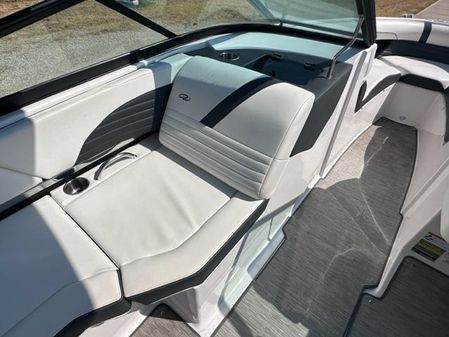 Regal 2300 RX Bowrider image