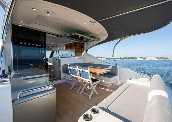 Riviera 5400 Sport Yacht Platinum Edition image