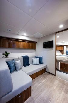 Riviera 5400 Sport Yacht Platinum Edition image