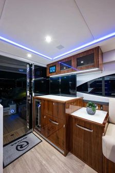 Riviera 5400 Sport Yacht Platinum Edition image