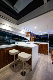 Riviera 5400 Sport Yacht Platinum Edition image