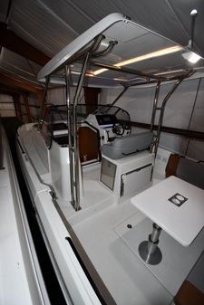 Beneteau FLYER-9-SUNDECK image