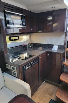 Sea Ray DAC Sundancer Coupe image