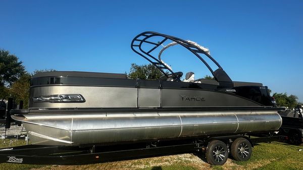 Tahoe Pontoon Cascade Platinum Quad Lounge - 25' 