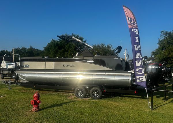 Tahoe-pontoon CASCADE-PLATINUM-QUAD-LOUNGE-25 image