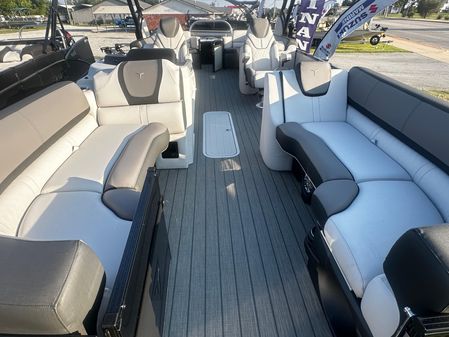 Tahoe-pontoon CASCADE-PLATINUM-QUAD-LOUNGE-25 image