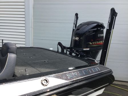 Skeeter 250-ZX image