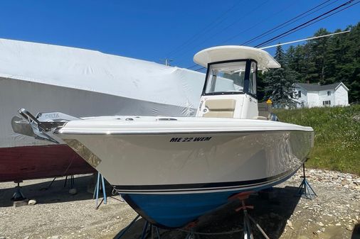 Pursuit C 238 Center Console image