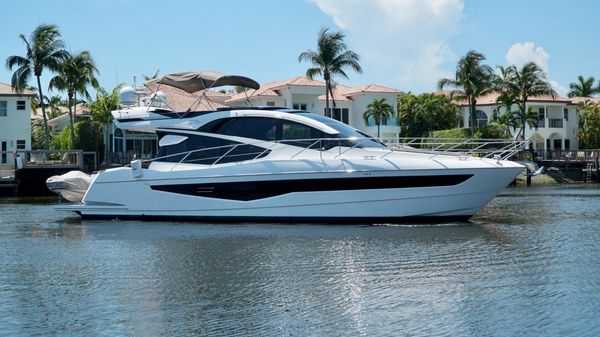 Galeon 56 SKY 