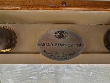 Grand-banks SEDAN-CLASSIC-32 image