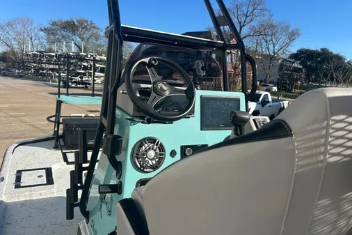 Shallow Stalker Cat 240 Pro Elite image