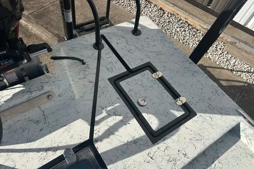 Shallow Stalker Cat 240 Pro Elite image