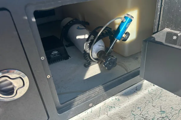 Shallow Stalker Cat 240 Pro Elite image