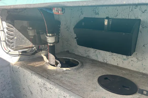 Shallow Stalker Cat 240 Pro Elite image