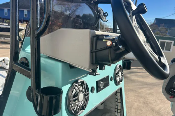 Shallow Stalker Cat 240 Pro Elite image