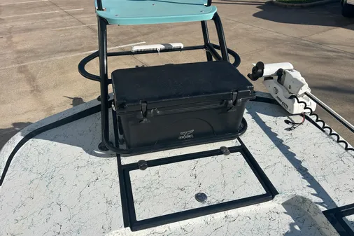 Shallow Stalker Cat 240 Pro Elite image