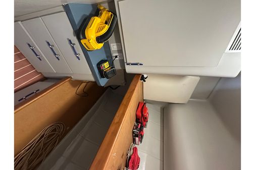 Mainship 40 Sedan Bridge image