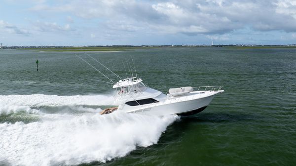 Hatteras 60 Convertible image