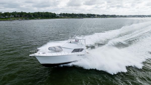 Hatteras 60 Convertible image