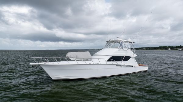 Hatteras 60 Convertible 