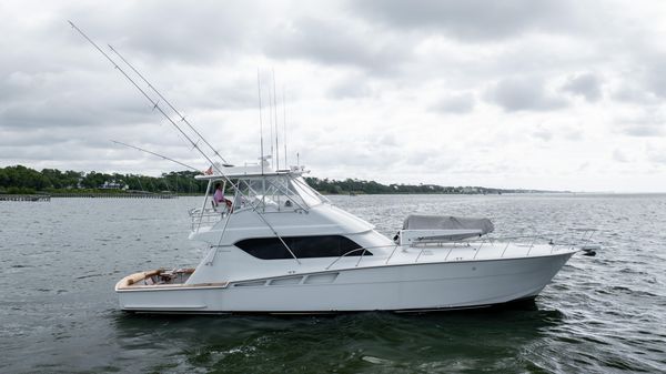 Hatteras 60 Convertible image