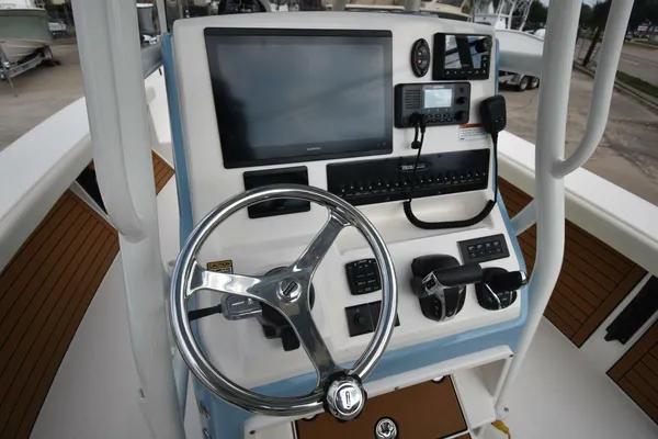 Pathfinder 2700 Open image