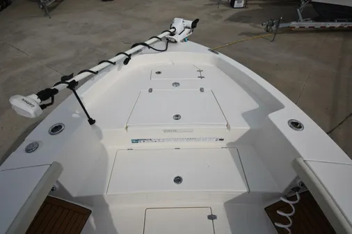 Pathfinder 2700 Open image