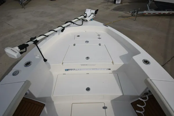 Pathfinder 2700 Open image