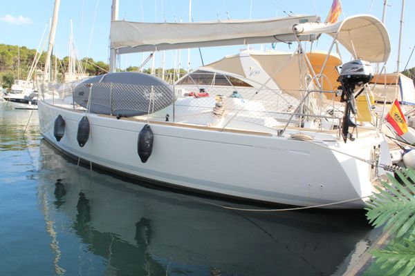 Grand Soleil 37 - main image