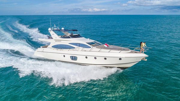 Azimut 68 E image