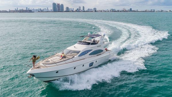 Azimut 68 E image