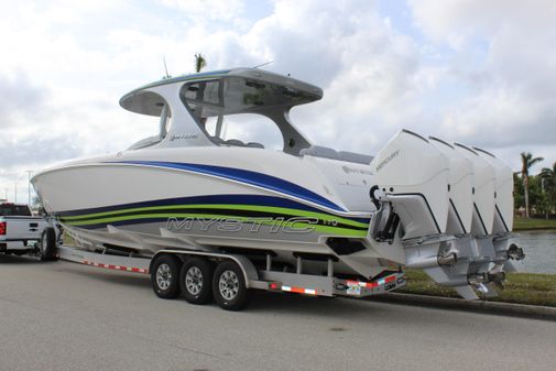 Mystic Powerboats M4200 image