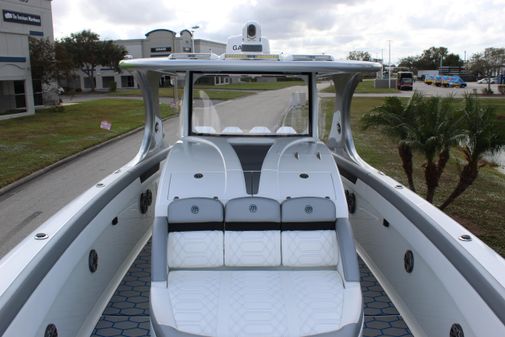 Mystic Powerboats M4200 image