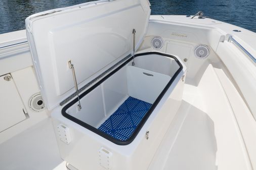 Invincible 39 Open Fisherman image