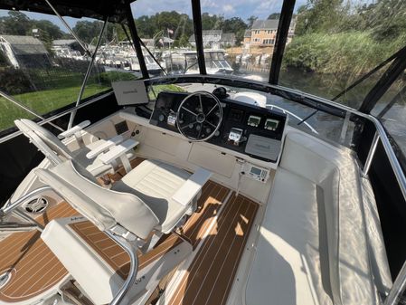 Bertram 28 Flybridge image