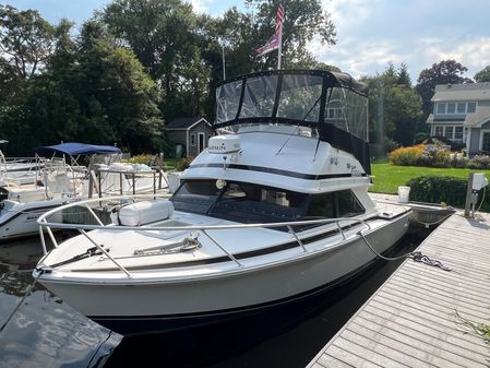 Bertram 28 Flybridge image