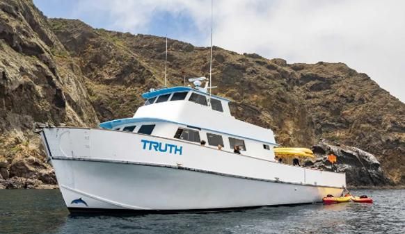 Custom Expedition Liveaboard 