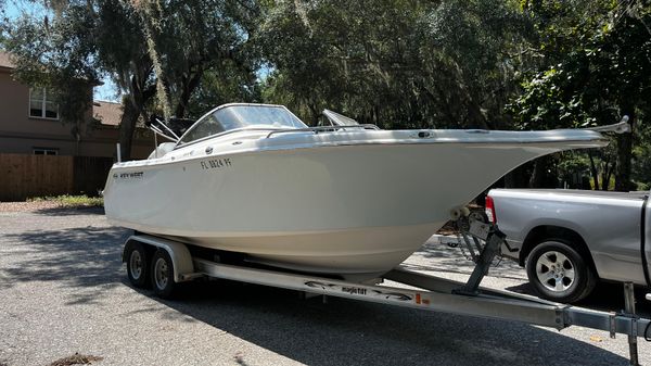 Key West 225 Dual Console 