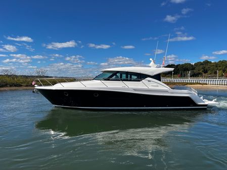 Tiara-yachts C44-COUPE image