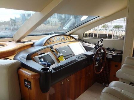 Sunseeker Flybridge Motor Yacht image