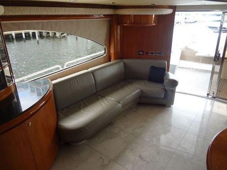 Sunseeker Flybridge Motor Yacht image