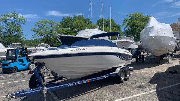 Chaparral 220 SSi