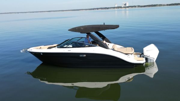 Sea Ray SLX 260 Outboard image