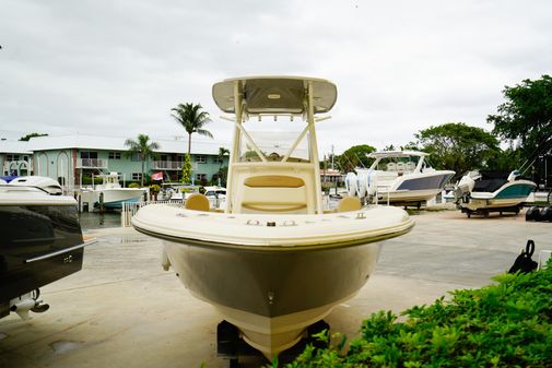 Pioneer 222 Sportfish image