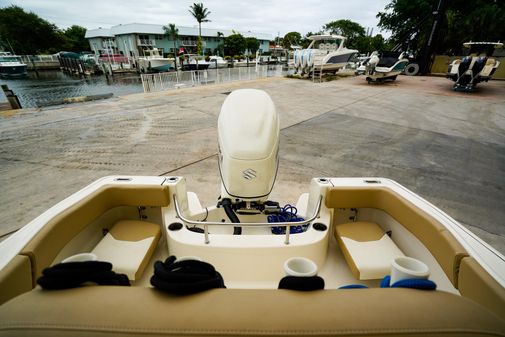 Pioneer 222 Sportfish image