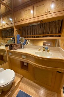 McKinna 57 Pilothouse image